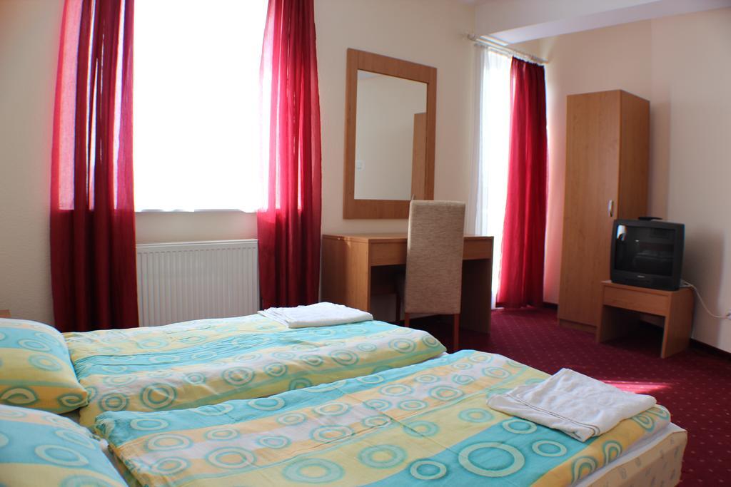 Hotel Menthol Budapeşte Oda fotoğraf