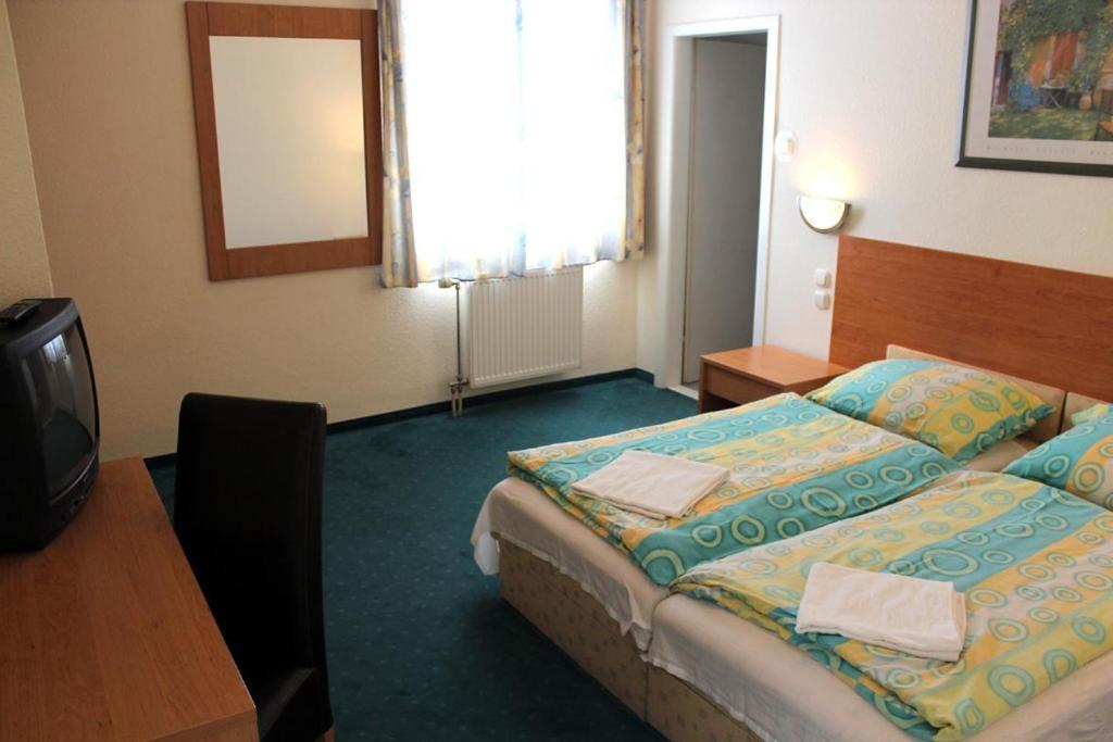 Hotel Menthol Budapeşte Oda fotoğraf