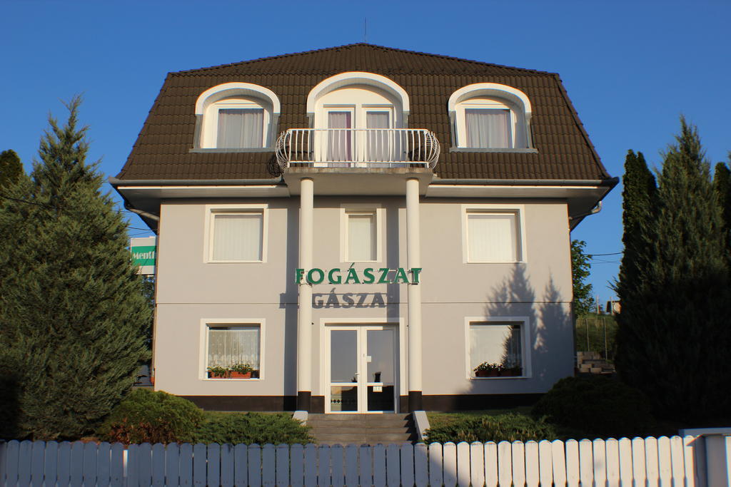 Hotel Menthol Budapeşte Dış mekan fotoğraf